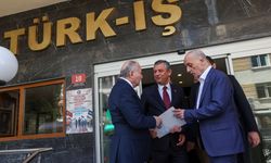 Özgür Özel, TÜRK-İŞ Genel Başkanını ziyaret etti!