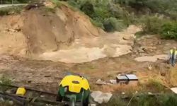 Sağanak Silifke’yi Vurdu: Yol Çöktü, Tarım Arazileri Sular Altında Kaldı