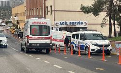 Şanlıurfa'da başına tuğla düşen işçi ağır yaralandı
