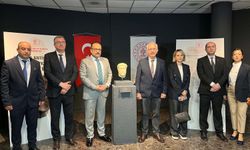Smyrna Antik Kenti kökenli heykel başı, Türkiye'ye iade edildi