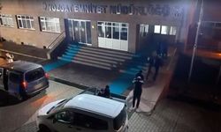 Yolcu otobüsünün bagajında 53 kaçak göçmen yakalandı