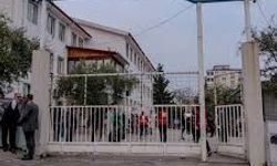 Ayser Çalık Ortaokulu boşaltılıyor
