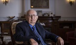 Eski TBMM Başkanı Hüsamettin Cindoruk Hayatını Kaybetti!