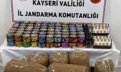 Kayseri’de yolcu otobüsünde uyuşturucu hap ve kaçak tütün ele geçirildi