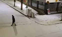 Kırşehir’de Dolu ve Sağanak Hayatı Olumsuz Etkiledi