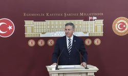 Özdağ'dan Bahçeye Yasak Tepkisi: Fiili Yıkım Yapılıyor