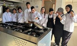 Özel gereksinimli bireyler mutfakta harikalar yarattı: Pide ve pizza yaptılar