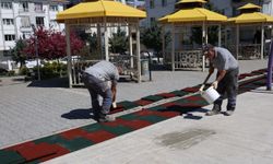 Daha az gösterBaharla Birlikte Mamak’ta Parklar Yenileniyor