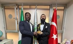 Akif Manaf’a “Nijerya-Türkiye Dostluk ve Barış Ödülü”