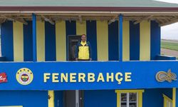 Fenerbahçeli Taraftar Evini Takımının Renklerine Boyadı