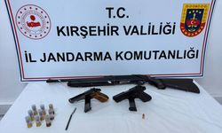 Kaman'da ruhsatsız tabanca ve av tüfeği ele geçirildi