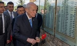 MHP Genel Başkanı Bahçeli, Ülkücü Şehitler Anıtı'na Gitti