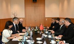 Bakan Uraloğlu,  Schnieder ile bir arada!
