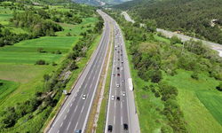 Bayram dönüşü başladı: Bolu geçişinde trafik yoğunluğu