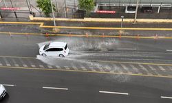 Diyarbakır'da sağanak ve dolu hayatı olumsuz etkiledi