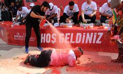 En fazla acı biber yeme yarışı