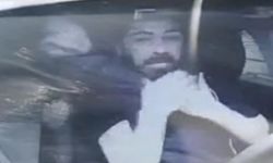 Eyüpsultan'da boynuna ip geçirerek darbettikleri taksiciyi gasbettiler
