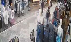 Kadıköy’de Mağaza Önünden Çanta Çalındı: O Anlar Kamerada
