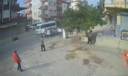Yakınına el sallıyordu, araba çarptı!
