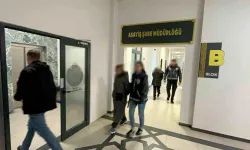 Adana’da film gibi hırsızlık: Eşarpla yüzlerini gizlediler, çaldıkları parayla alışveriş yaptılar