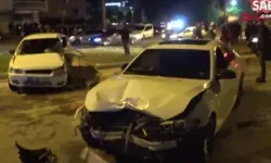Kavşakta Feci Çarpışma: 1 Ölü, 2 Ağır Yaralı