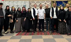 Sahnede Birleşen Öğretmenler: Kayseri’de Eğitimcilerden Anlamlı Tiyatro Hareketi