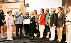 TÜSİAV’dan Ankara’nın yaşayan çınarlarına “vefa ödülü”