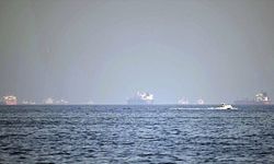 Hürmüz Boğazı'nda Trafik Hemen Normale Dönmeyecek!