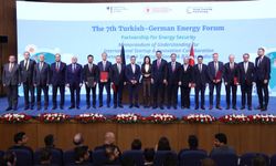 Bakan Bayraktar: Güneş Enerjisi Yıl Sonunda Zirveye Çıkacak