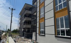 Elektrik akımına kapılarak, düştü