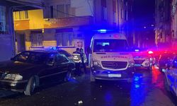 Esenler'de Depoda Çıkan Yangın Etrafa Yayıldı