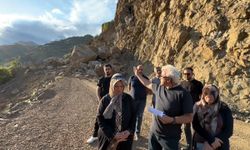 İki mahalleyi bağlayan yol kapandı, tepkiler büyüyor!