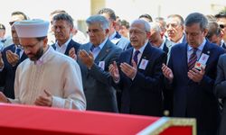Kılıçdaroğlu Cenaze Törenine Katıldı