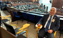 AKP Grubuna Gazeteciler İçin Yeni Koltuklar!