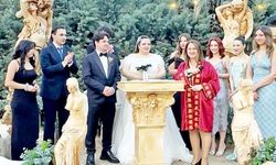 Sanat Dünyasını Buluşturan Masalsı Düğün!
