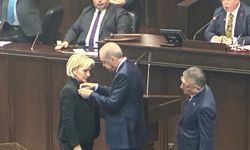Nimet Özdemir'in AKP'ye Katılmasına Tepkiler!