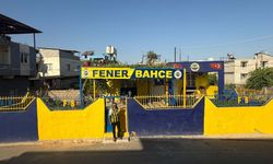 Depremzede, Fenerbahçe sevgisiyle evini sarı-lacivert renklere boyattı