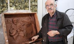 Emekli Öğretmen Sanatıyla Toplumsal Yaralara Ayna Tutuyor