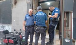 Kötü kokular gelen dairesinde ölü bulundu