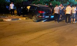 Manisa'da kavşakta iki otomobil çarpıştı: 4 yaralı