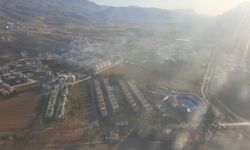 Mersin'de yerleşim yerine yakın orman yangını kontrol altına alındı