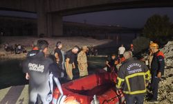 Piknik yaptıkları adacıkta su seviyesi yükselince mahsur kaldılar!