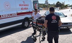 Sivas'ta kavşakta kamyonetler çarpıştı