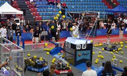 Trabzon'da Lise öğrencilerinin 'uluslararası robotik yarışma' heyecanı