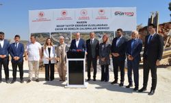 "Türkiye Yüzyılı'nın en güçlü sermayesi, iyi yetişmiş gençler olacaktır"