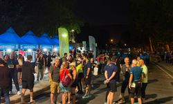 Türkiye'nin ilk gece maratonu Sarıyer'de koşuldu