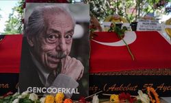 Usta tiyatrocu Genco Erkal ölüm yıldönümünde anılıyor