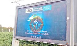 NATO Zirvesi esnasında Ankara billboardlarındaki ilginç reklamlar