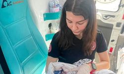 7'nci çocuğu ambulansta dünyaya geldi!