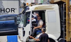 Bağcılar'da haber alamadığı eniştesini çalıştığı kamyonda ölü buldu
